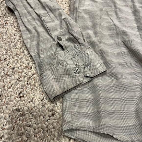 Toad & Co Men's Wanderer Long Sleeve Button Down Shirt Sz M Gray Outdoor Hike - Picture 3 of 9